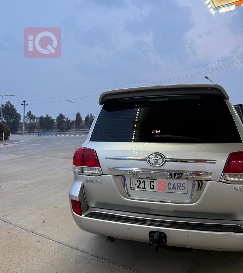 تويوتا لاندكروزر